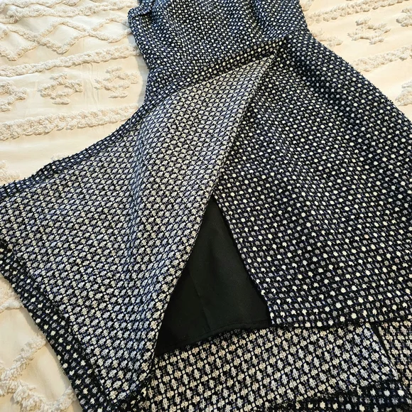 Banana Republic Black, Blue and White Midi Dress - Picture 2 of 15